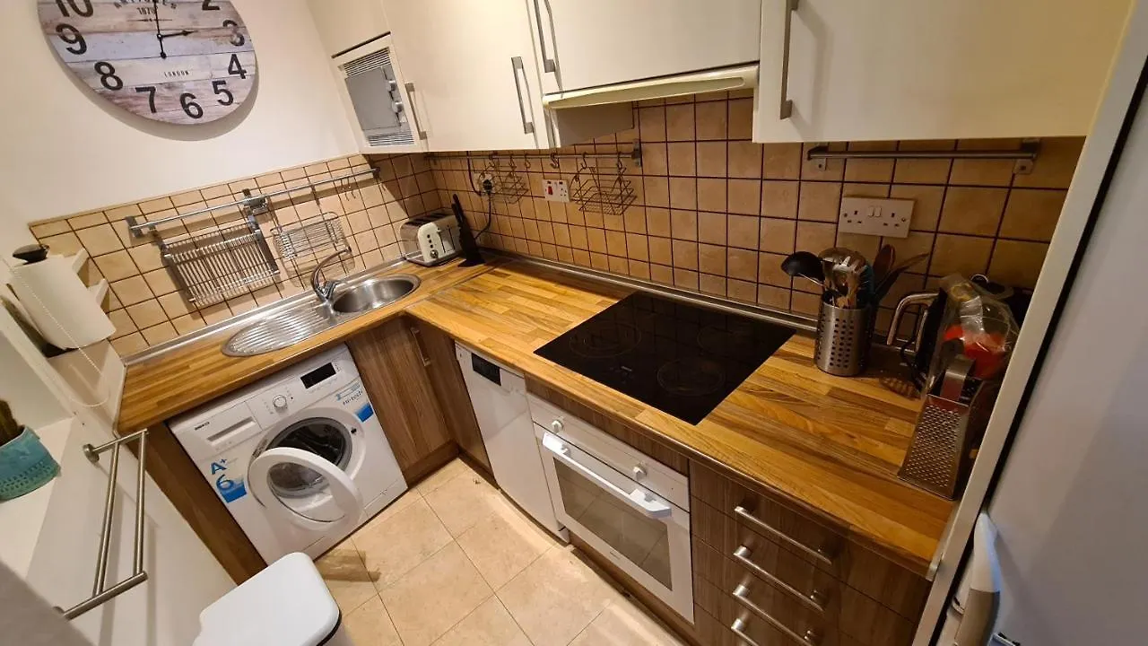 2 Bedroom Flat On Main Street Gibraltar 0*,